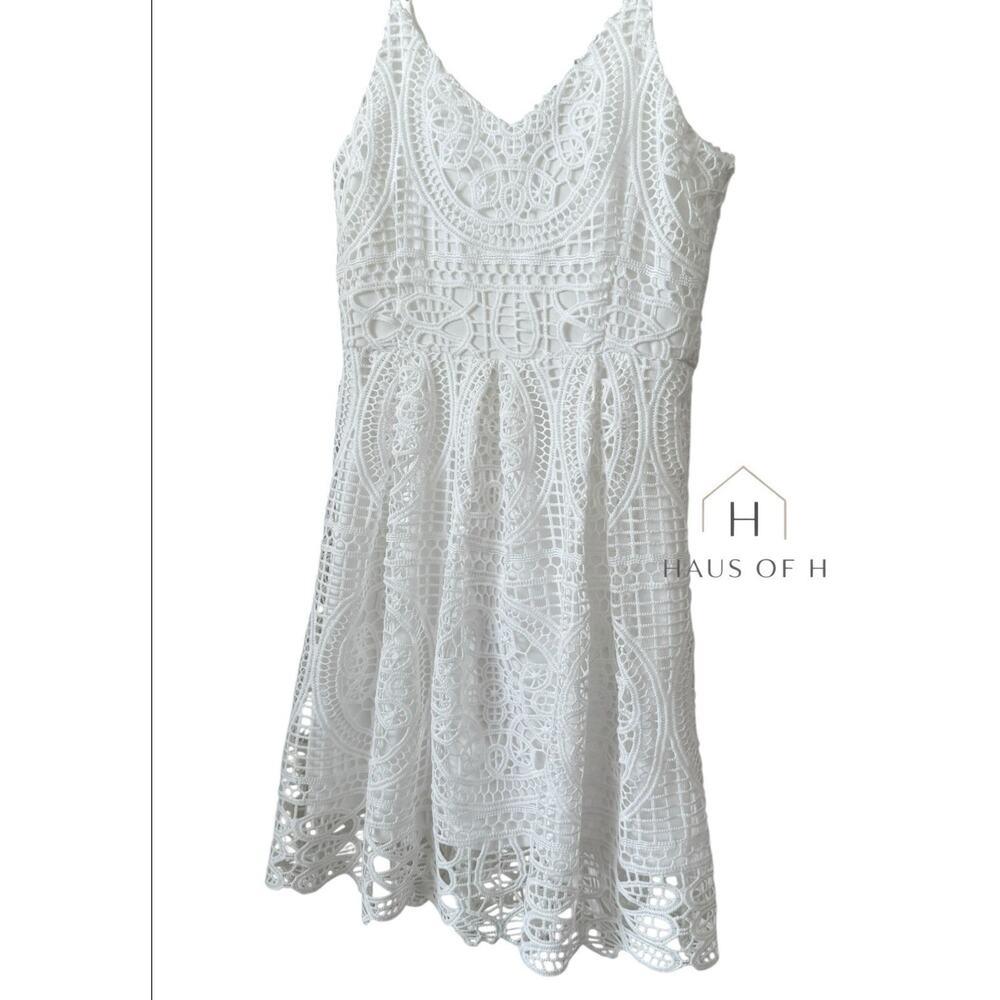 Rebellion White Lace Sleeveless A-Line Knee Length Dress Size L